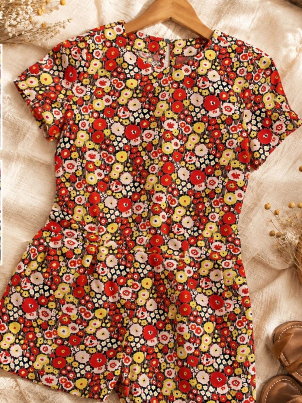 Kate Spade Saturday Romp-Around Floral Romper Vibrant Garden Party Retro Mod XS